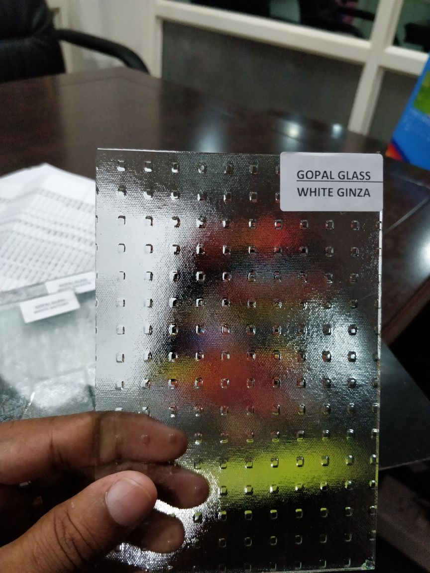 PREMIER GLASS MART ULLIYERI